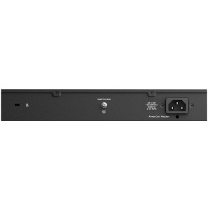 D-Link DES-1016D 16-Port Ethernet Switch, 16 fast ethernet ports, 3.2Gbps switching fabric